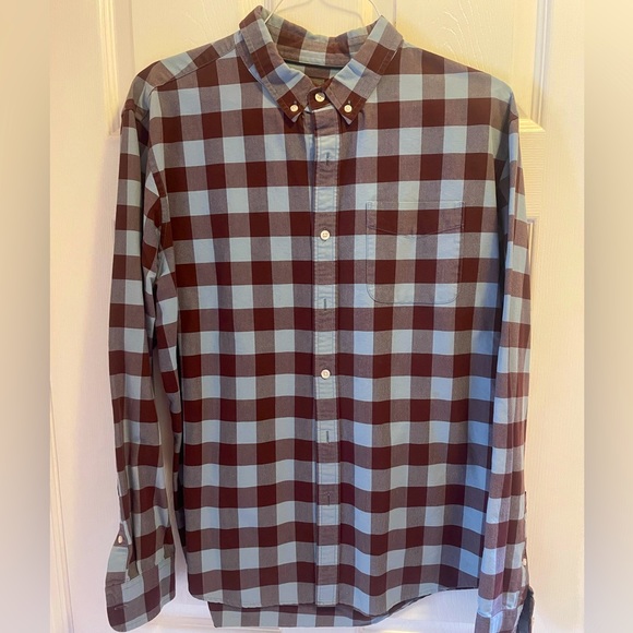 L.L.Bean signature button down XL - Picture 2 of 2